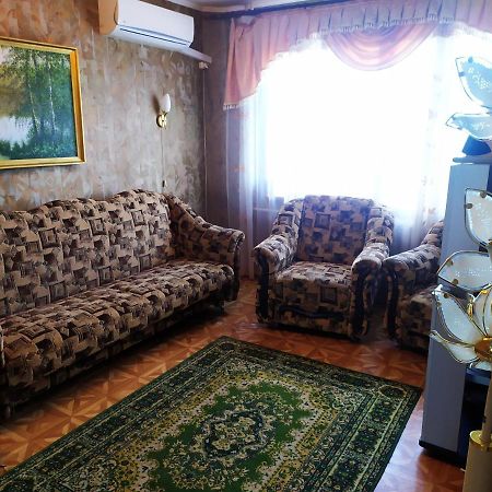 Apartmán Ильинская 3К Посуточно Почасово Sumy Exteriér fotografie