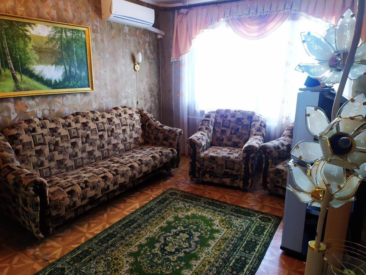 Apartmán Ильинская 3К Посуточно Почасово Sumy Exteriér fotografie